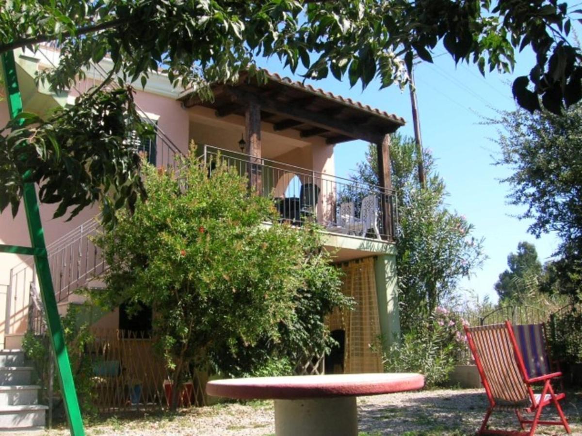 Deiana'S Apartment - Cardedu Beachside Экстерьер фото