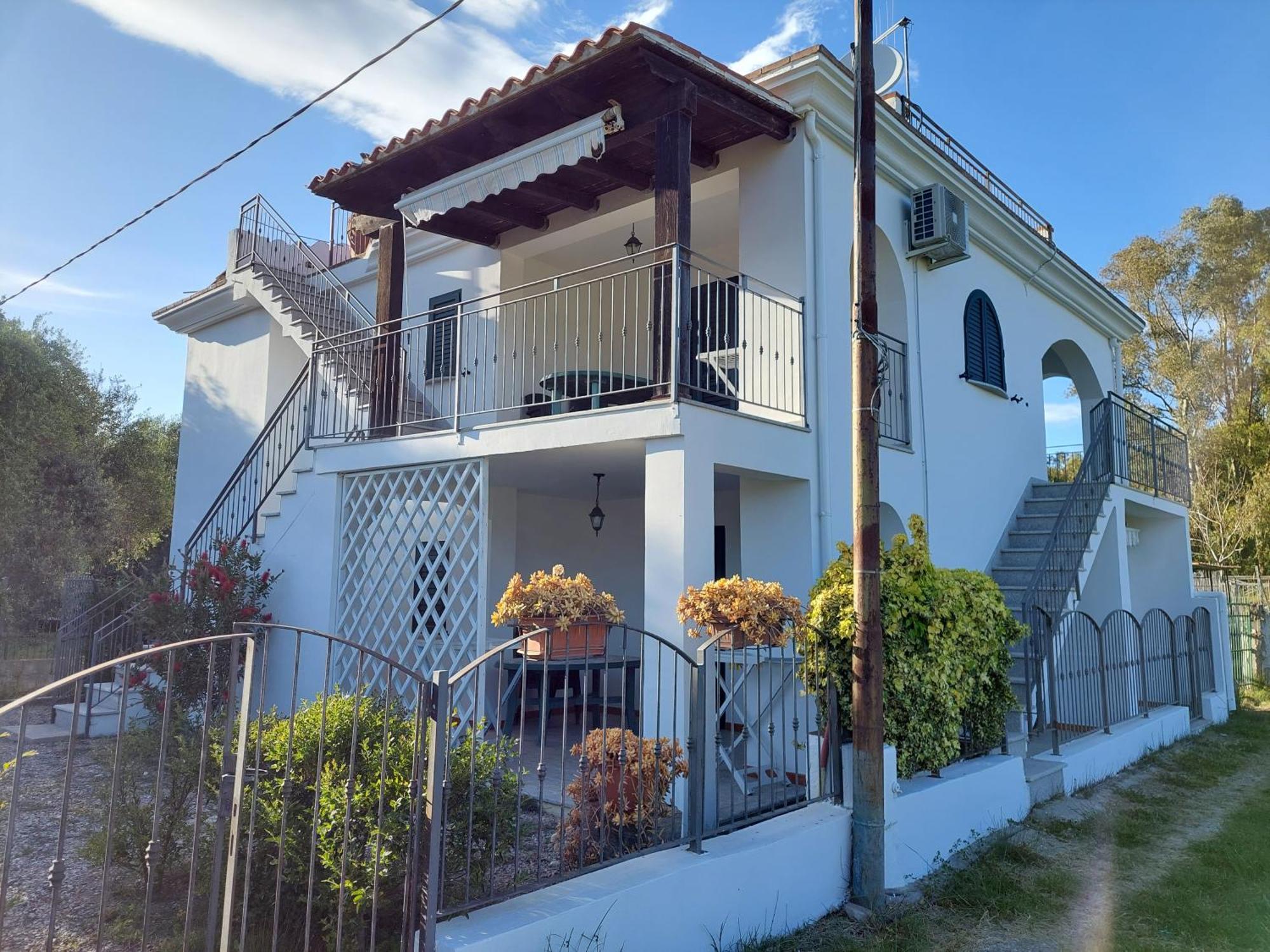 Deiana'S Apartment - Cardedu Beachside Экстерьер фото